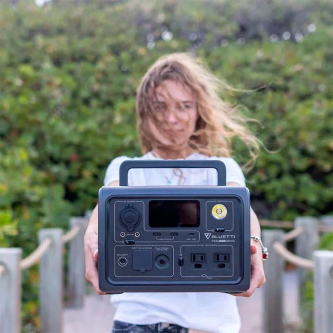 Estación Eléctrica Bluetti EB3A